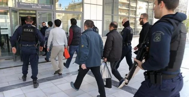 «Φτιάχνουν» κλίμα τα τουρκικά ΜΜΕ-Σκανδαλώδης απόφαση της Αθήνας για τους 8!